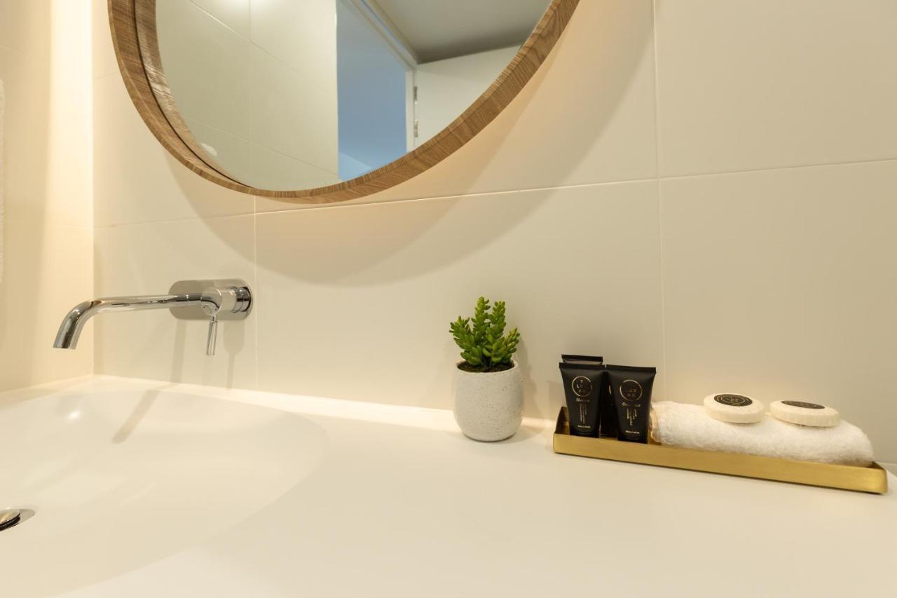 Astina Suites, フォースター エクステリア 写真